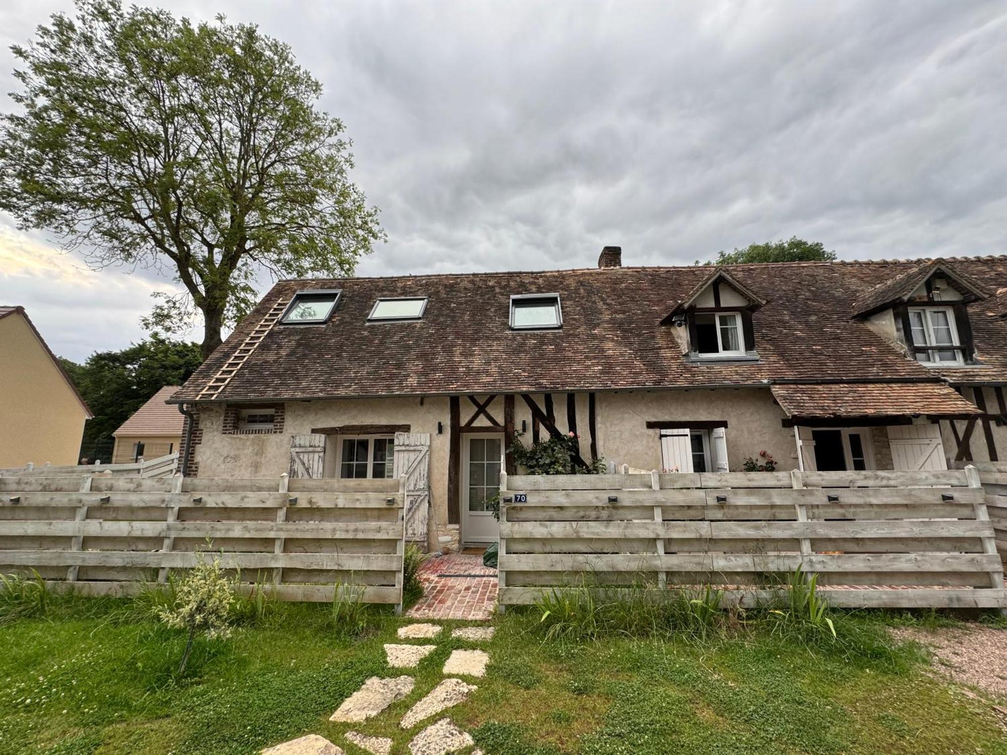 La Chapelle De Monet - Logis Jasmin * Bois-Jerome-Saint-Ouen